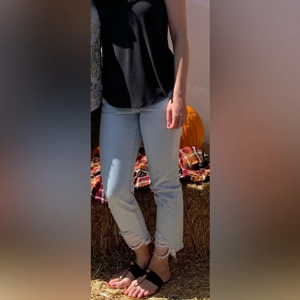 Joe’s, The Smith Mid Rise Straight Crop Jeans - Picture 7 of 7